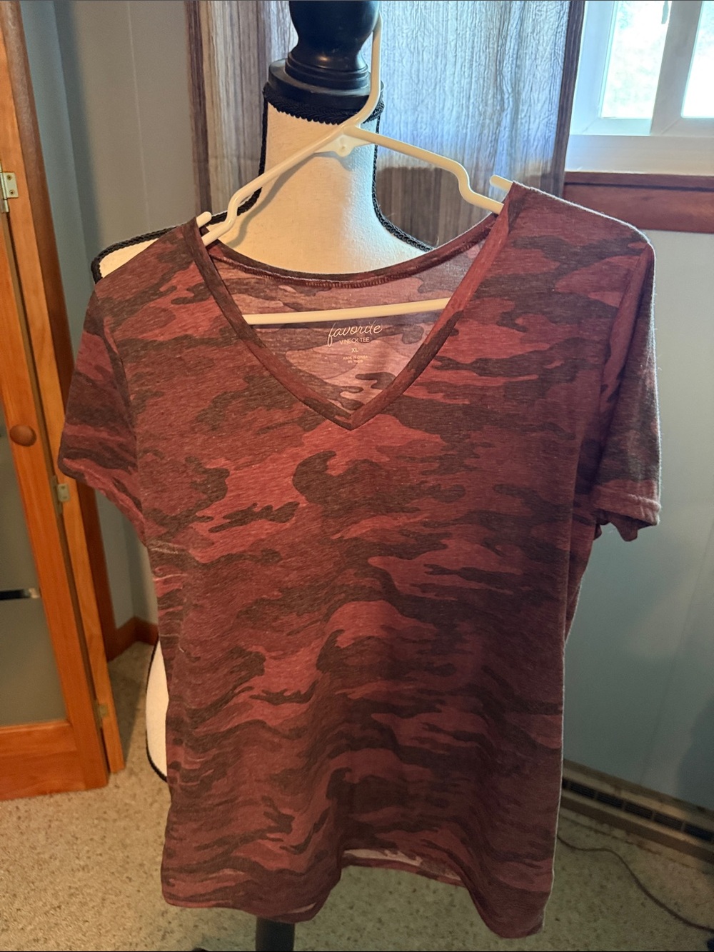 Women's Burgundy Camo V-Neck Tee